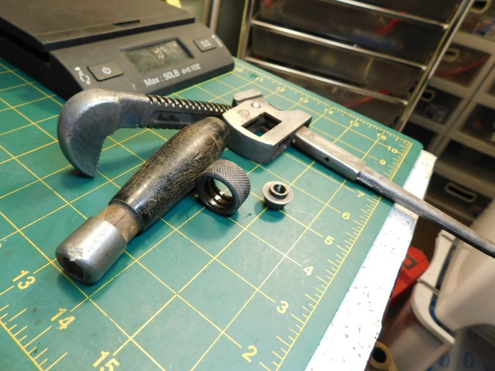 Vtg. Unmarked 10" Adjustable Tool, Wood Handle Pipe Wrench