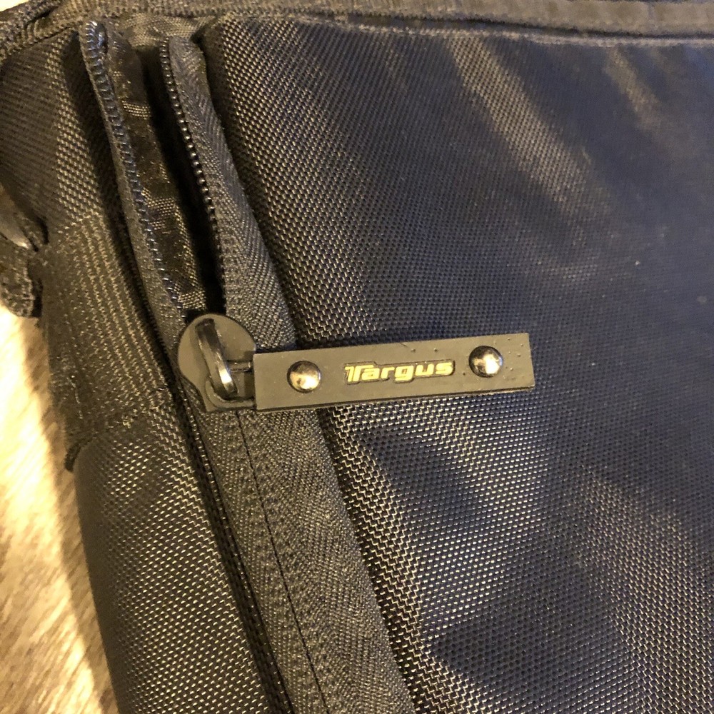 Targus Laptop Carrying Case Black Canvas