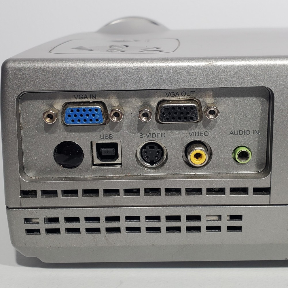 Optoma EP732B DMD Projection Display Desktop Projector Silver