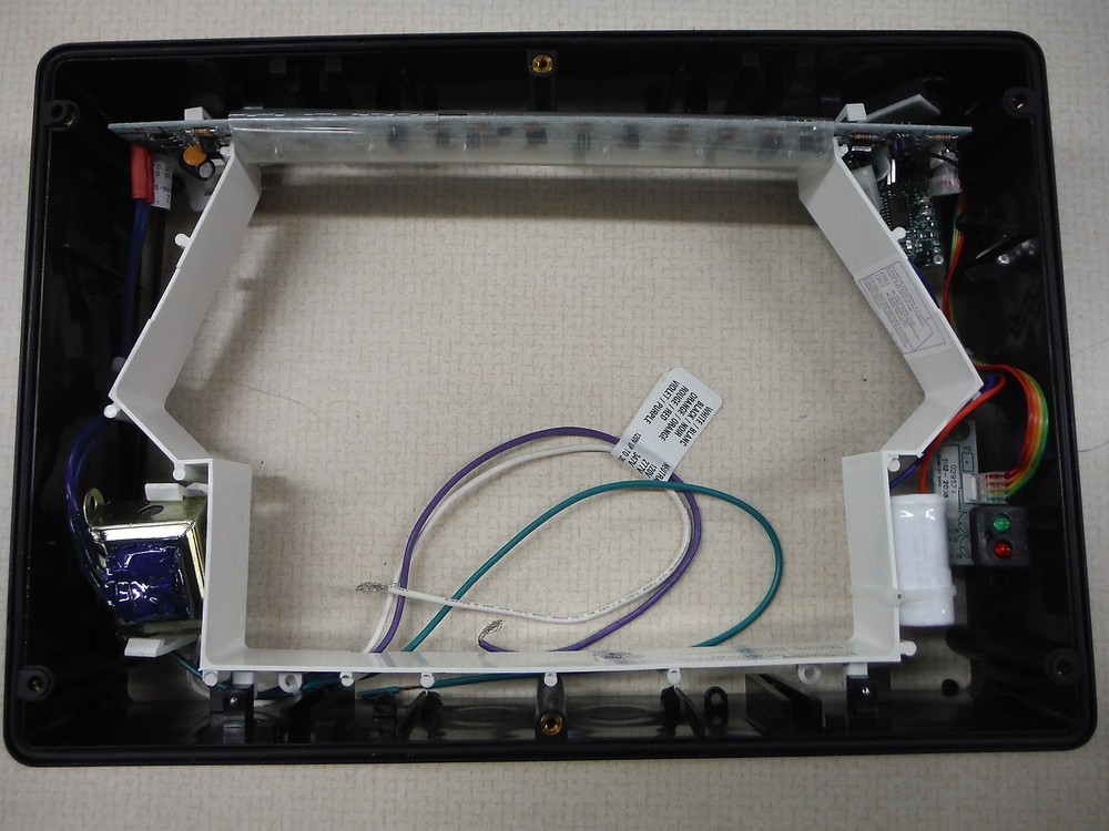 Thomas & Betts Exit Sign Black & Green XVE-1-G-D-4X-CW