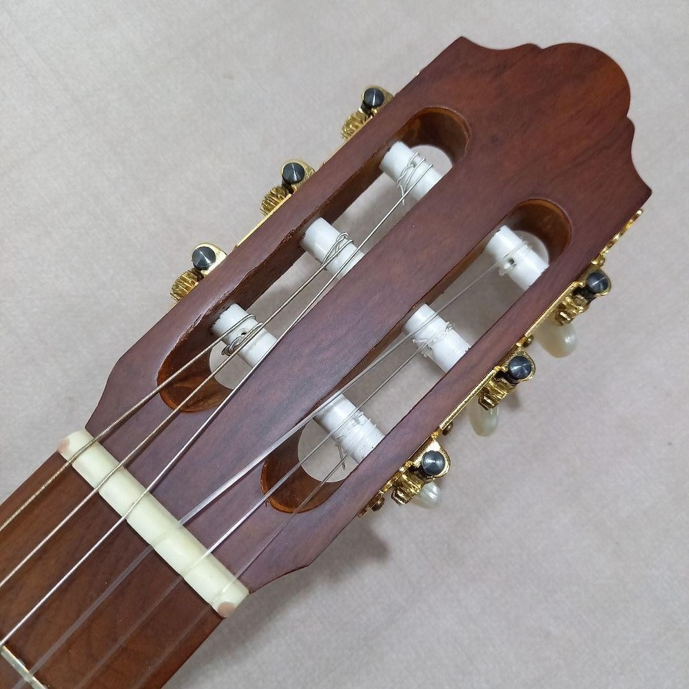 Macarena Classical Guitar Modelo CA With Leather Case