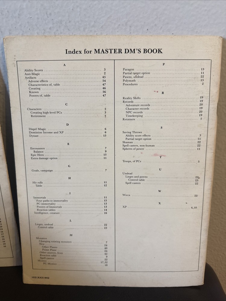 D&D - Dungeons & Dragons Master DM's and Master Players Books
