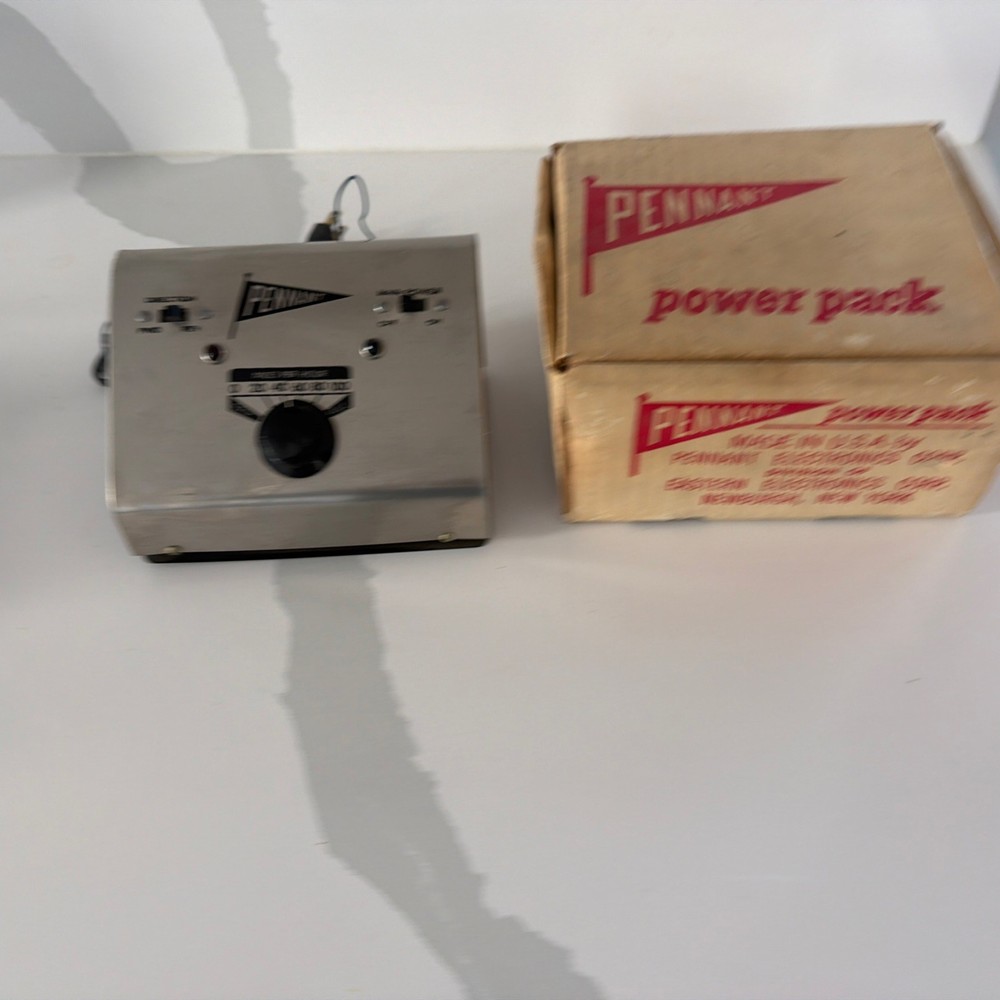 VINTAGE PENNANT MODEL 310 POWER PACK