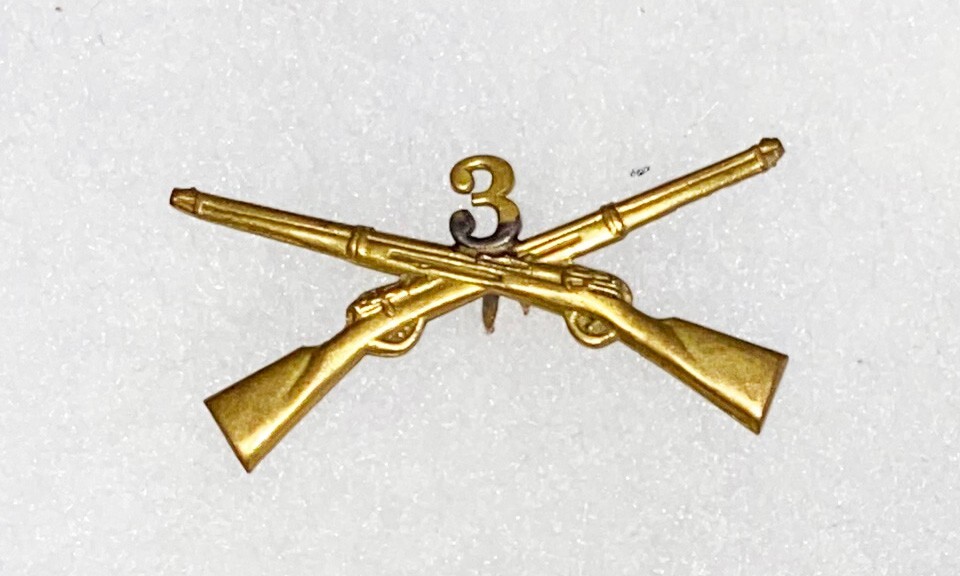 Pre-WWI 3rd Infantry Collar Device