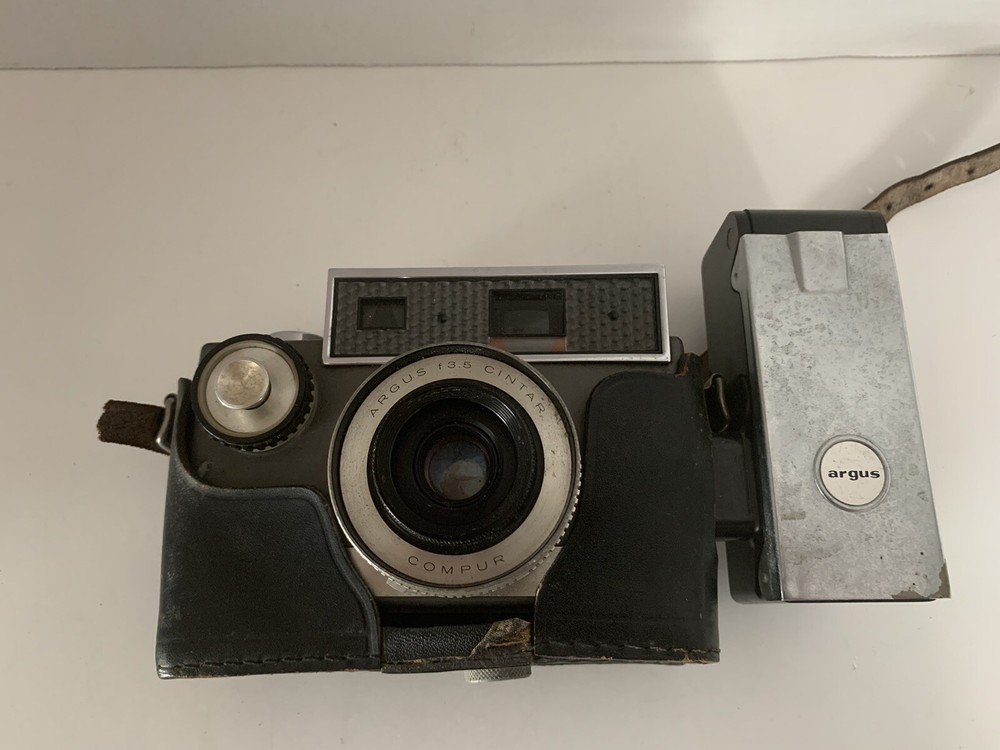 Vintage Argus Autronic 35 Camera *UNTESTED*