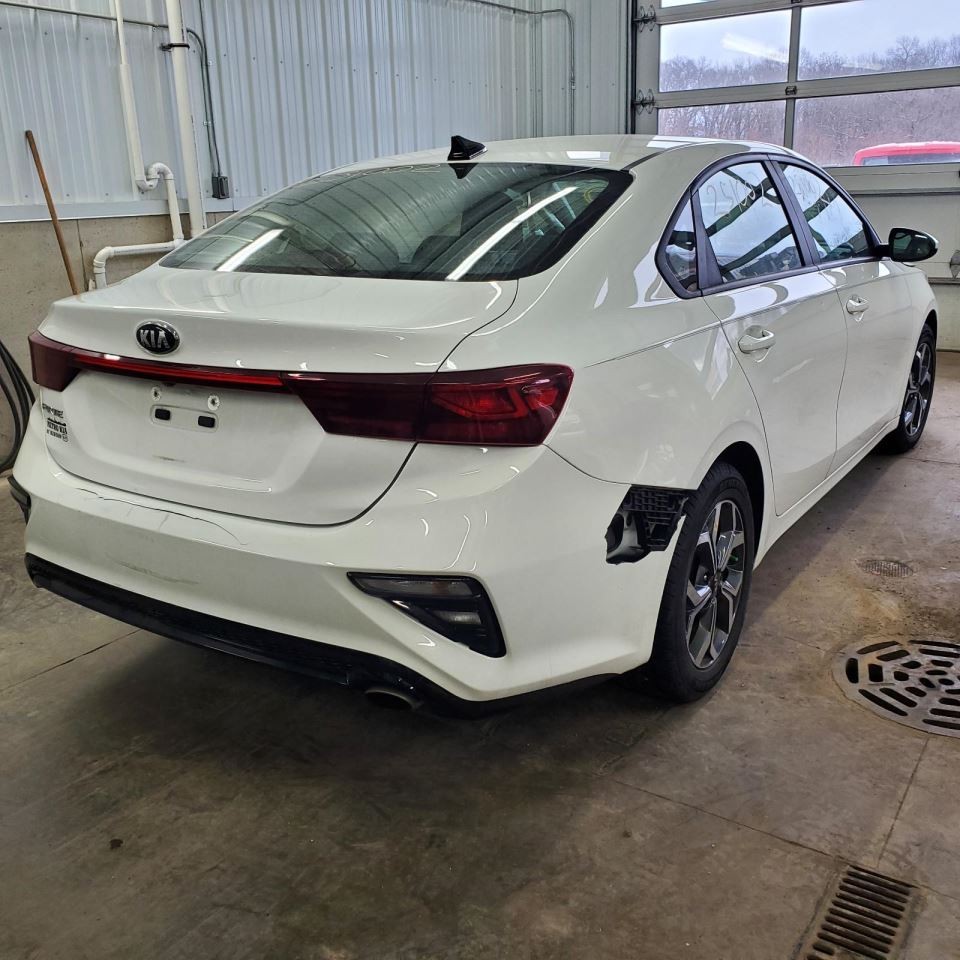 Camera/Projector Hatchback Camera Front Fits 19-24 FORTE 1164554