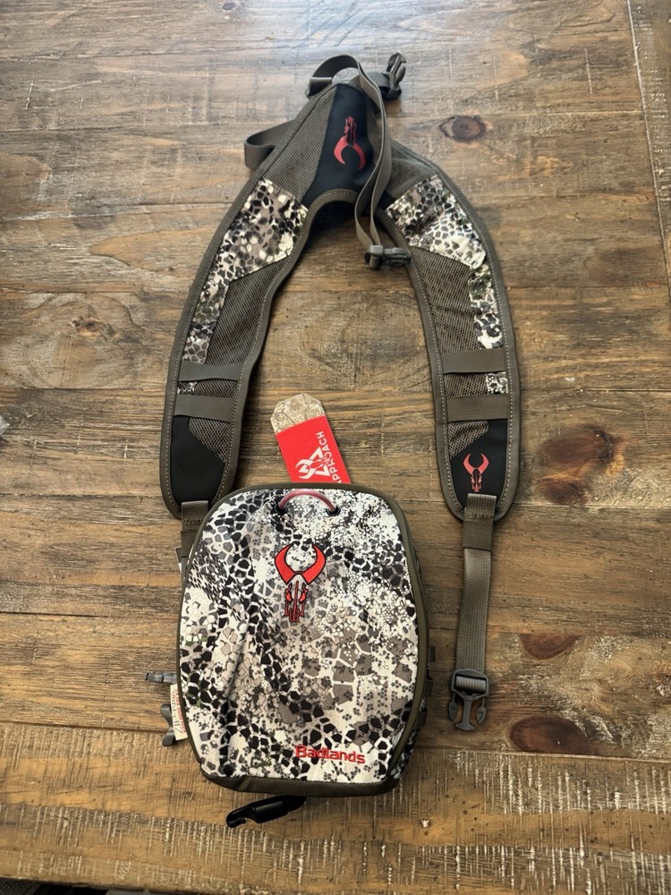 Badlands Binocular Bag C Pack Camp BBMAPPR