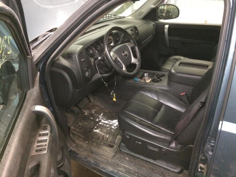 SIERRA150 2010 Fuse Box, Cabin 320736-1