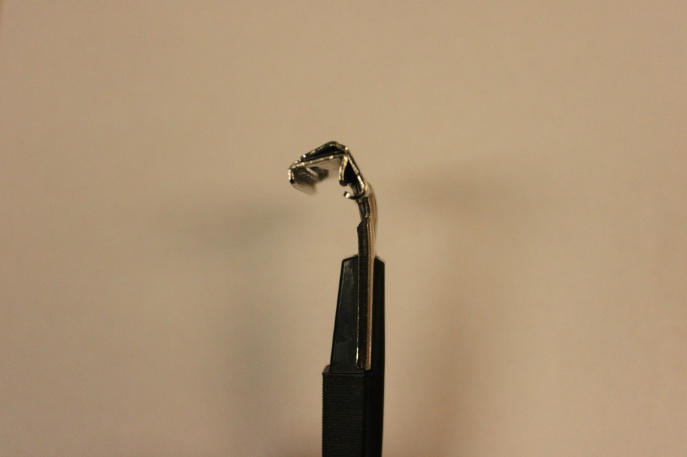 Off Brand Handle that will hold Schick Injector Razor Blades