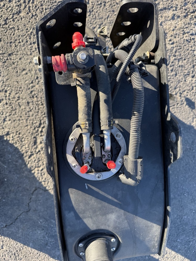 2020 INTERNATIONAL LT265 Complete DEF TANK Assembly