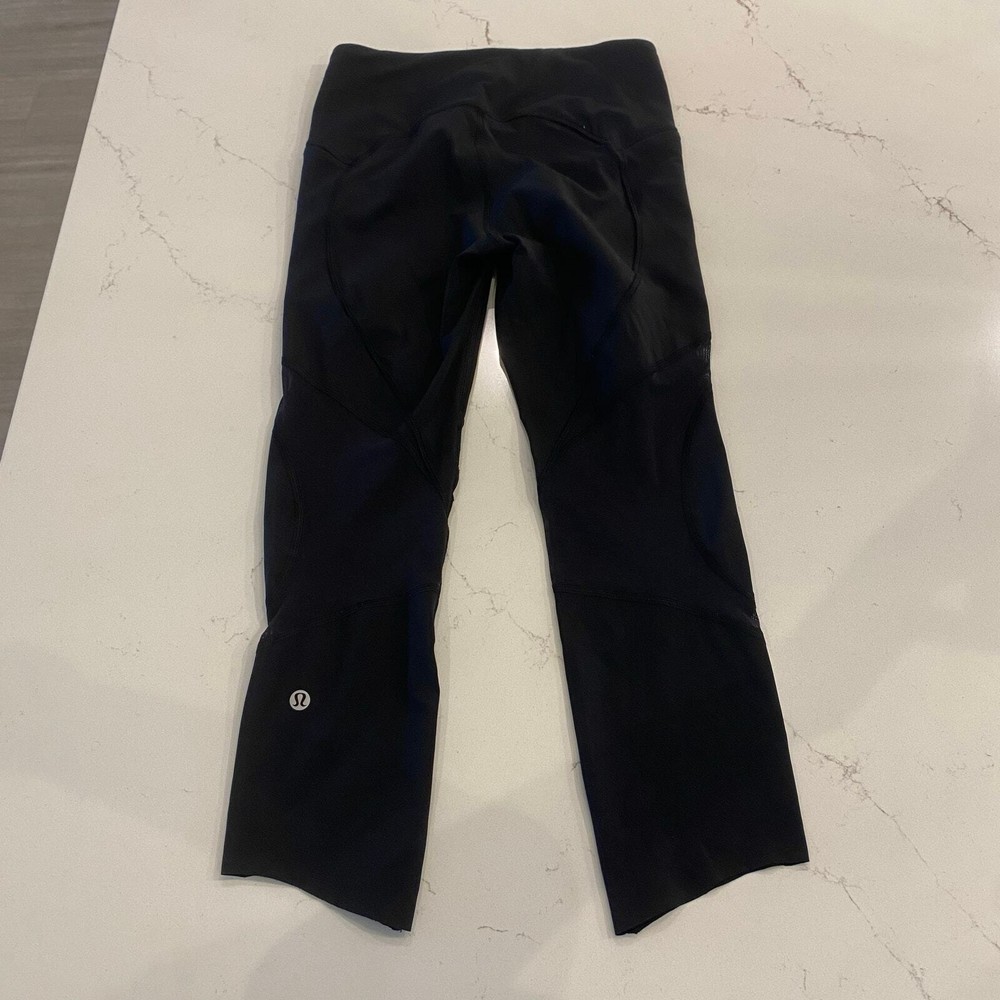 Lululemon On Pace Crop Leggings Black Size 4