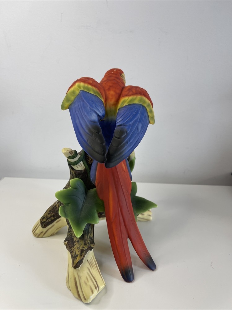 RED SCARLET MACAW PARROT FIGURINE ON TREE BRANCH