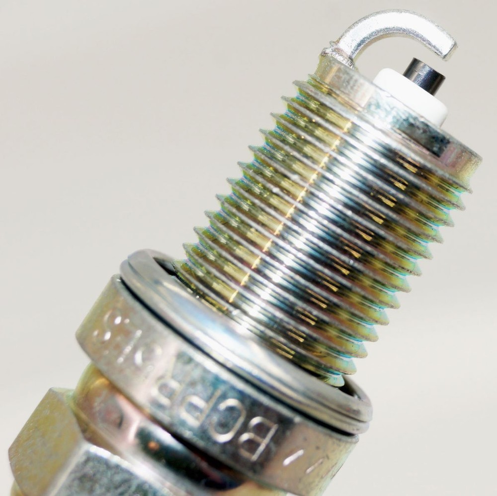 4 Pack Genuine Authentic NGK 6130 Nickel Spark Plugs BCPR5ES