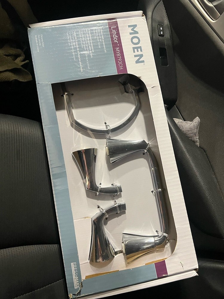 MOEN Lindor MY8793CH 3 Piece Bath Accessory Kit - Chrome