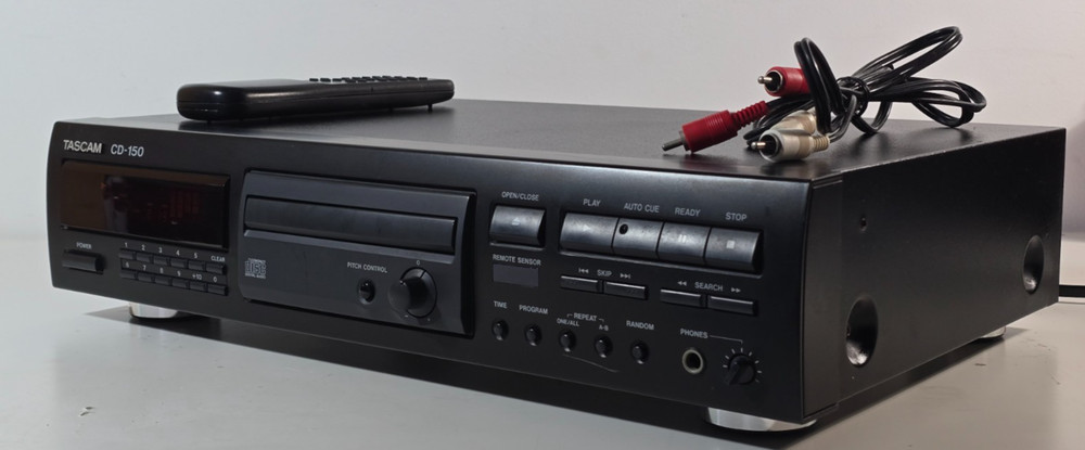 TASCAM CD-150 Rack Mountable CD Player With Remote (Fully Tested/Working)