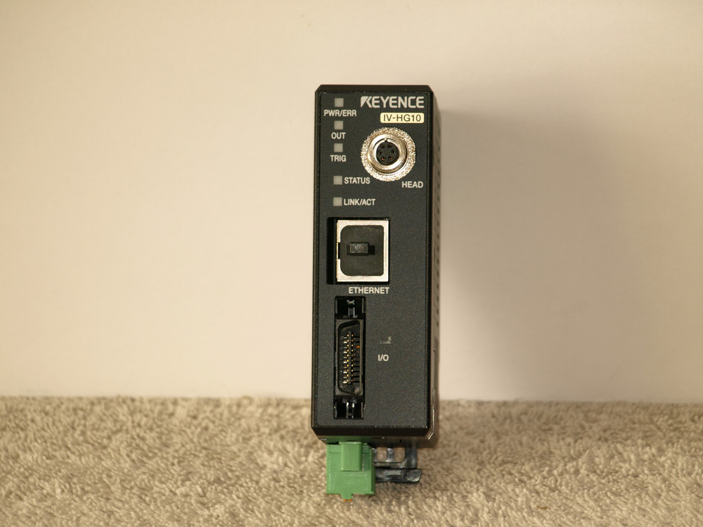 KEYENCE IV-HG10 Sensor Amplifier for Machine Vision System