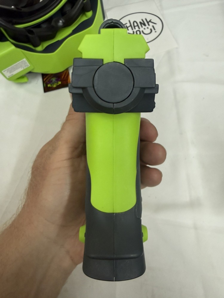 Sharper Image Monster Vision Virtual Reality Headset – Tested & Working