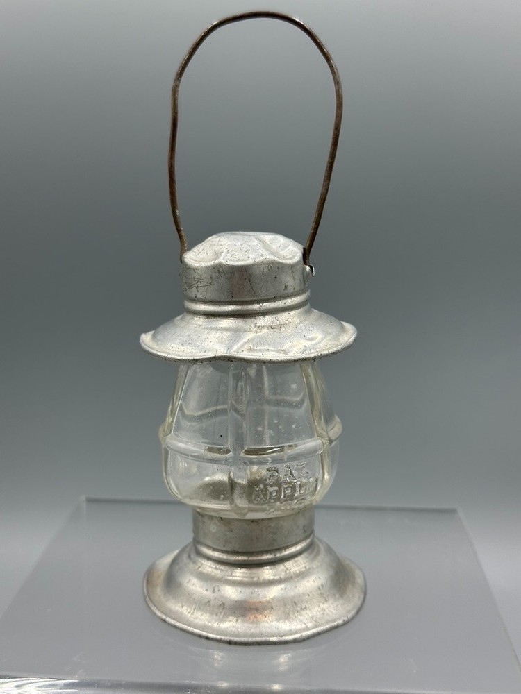 1920s LANTERN K600 Embossed Glass CANDY CONTAINER Antique E&A 445