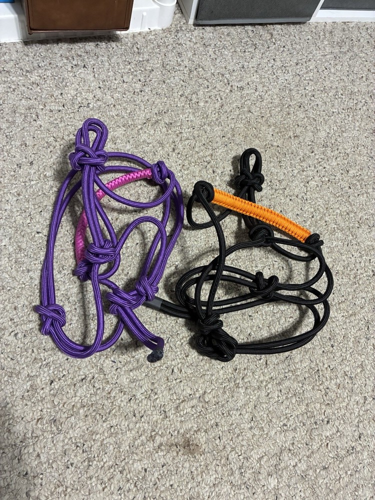 Lead Ropes And Rope Halters