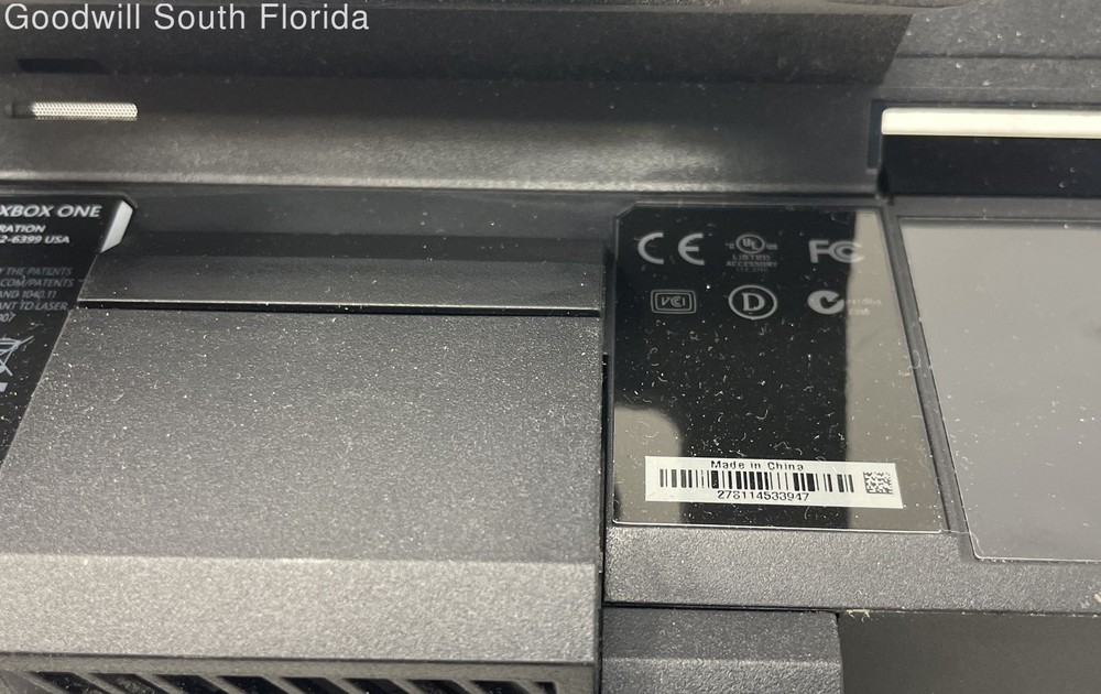 Microsoft Model 1520 Black Wired Kinect Motion Sensor For Xbox One Not Tested