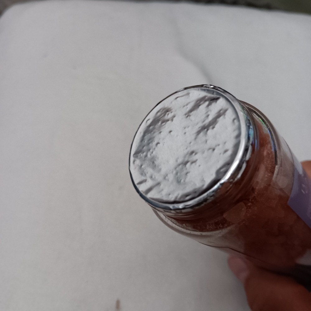 Crystal Bath Salts 7.93oz Cake Batter Sealed