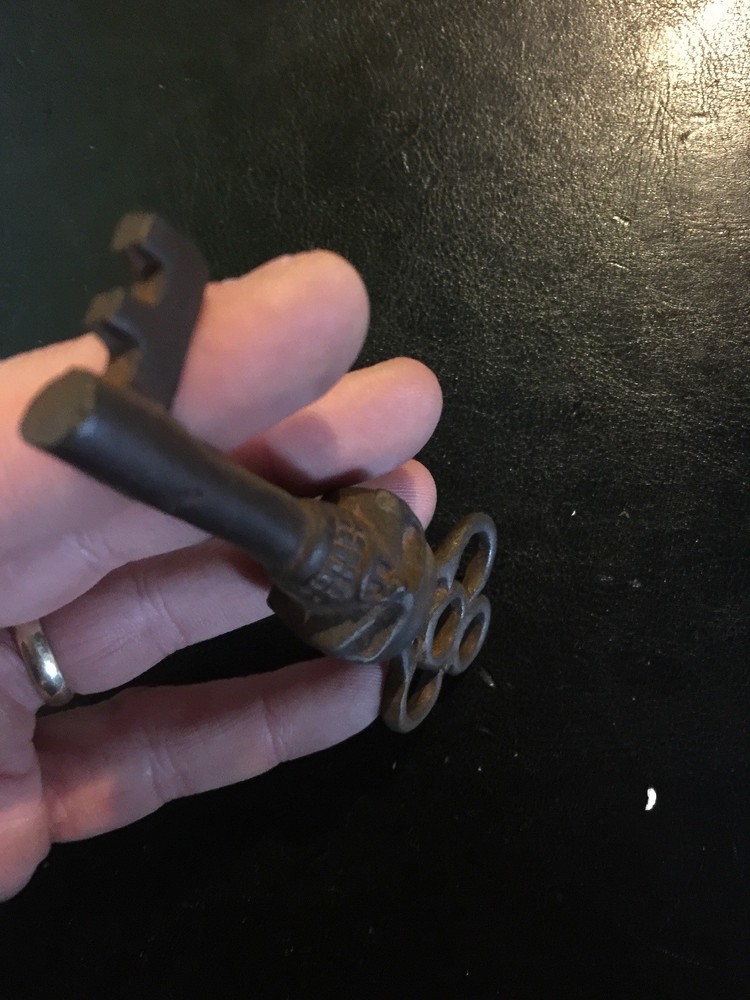 Victorian Skull Key Cast Iron Castle Skeleton Cathedral Home Office Work Decor