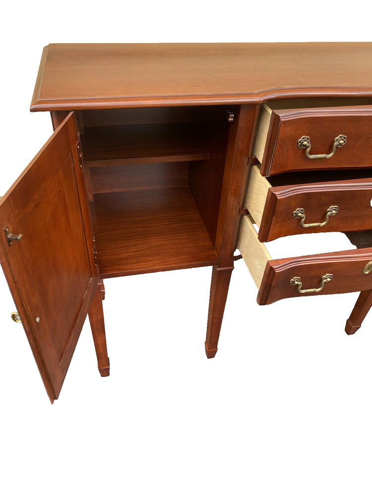 65830 Cherry Hepplewhite Buffet Sideboard Server Cabinet