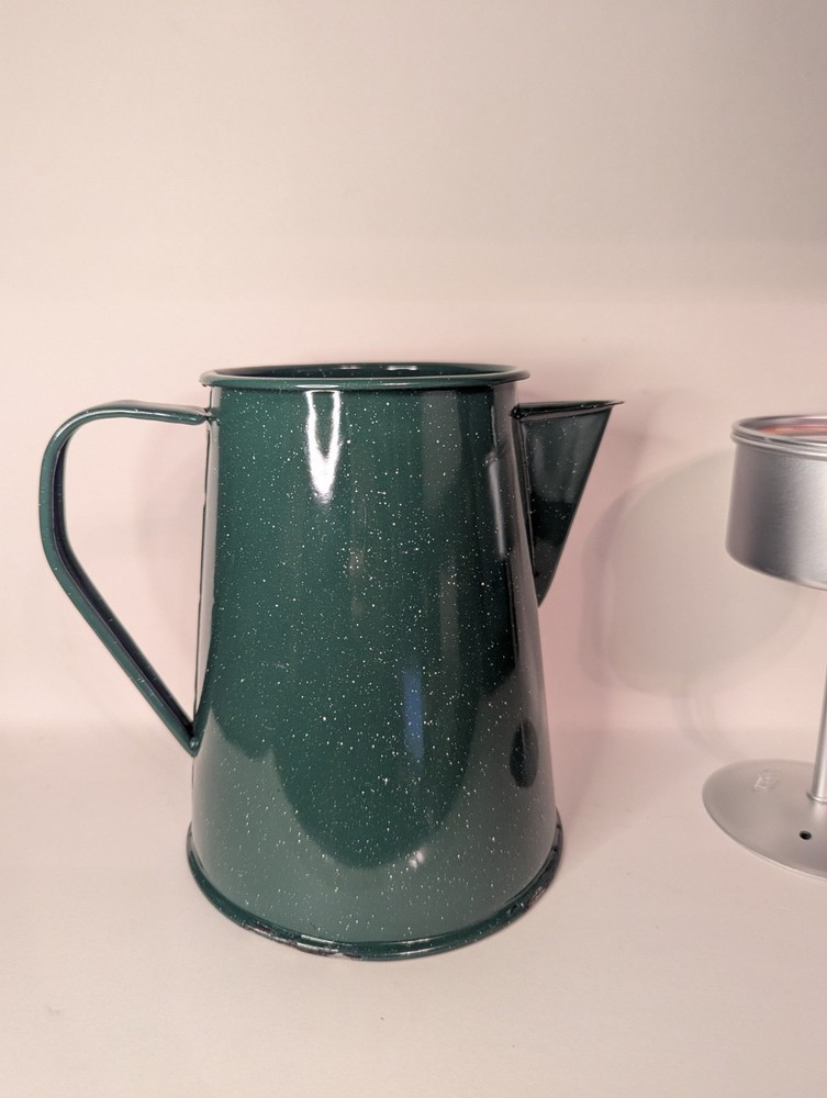 GSI Outdoors 8 Cup Enamelware Percolator/Coffee Pot READ DESCRIPTION