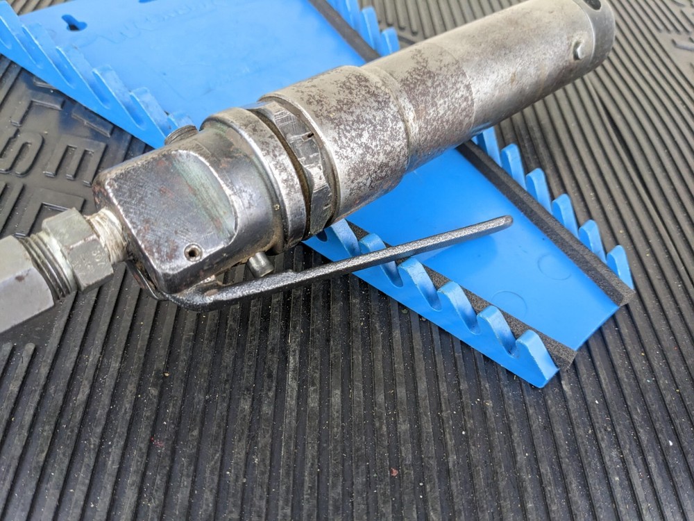 #bh788 Ingersoll Rand Size 182 Chisel Scaler