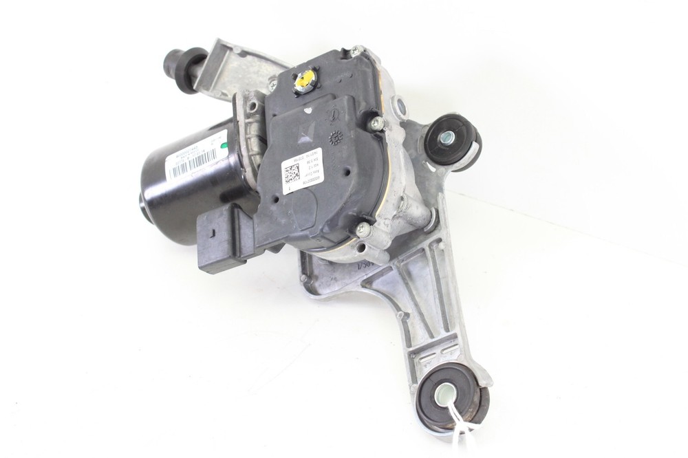 2013-2019 FORD ESCAPE FRONT RIGHT PASSENGER WINDSHIELD WIPER MOTOR OEM