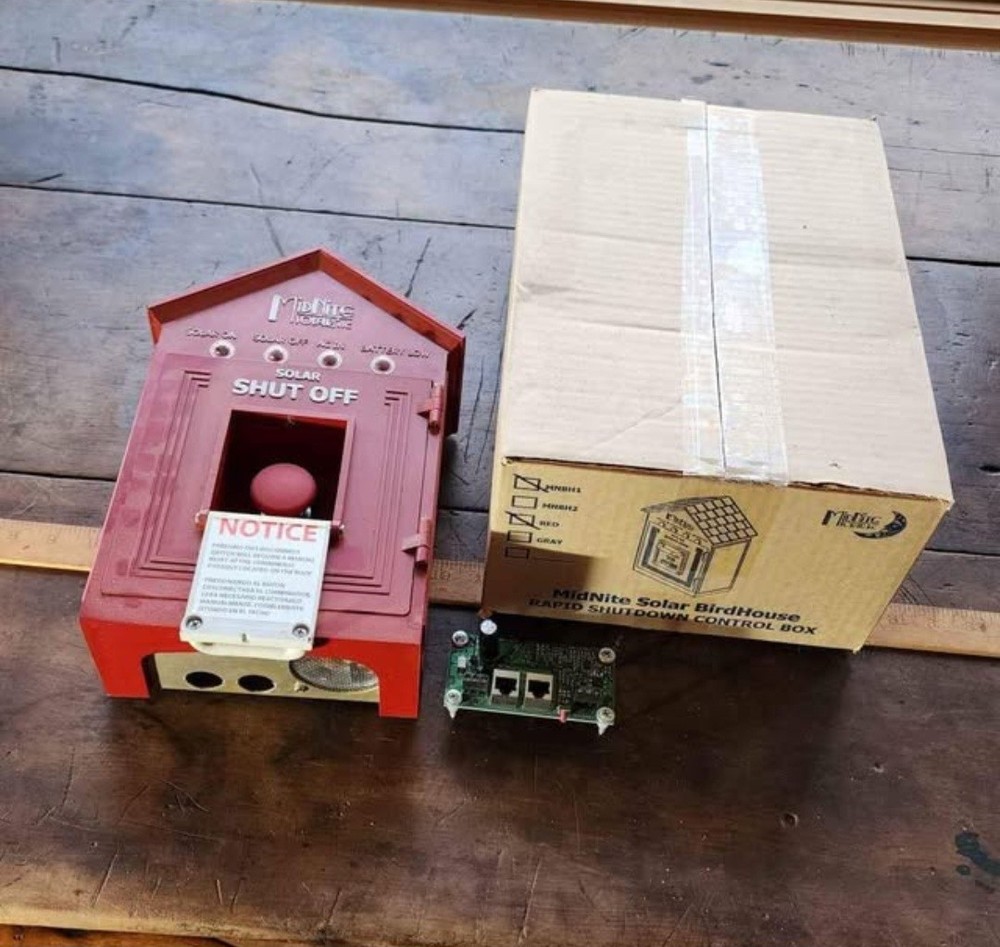 MidNite Solar BirdHouse Rapid Shutdown Control Box for Solar Power Red MNBH1