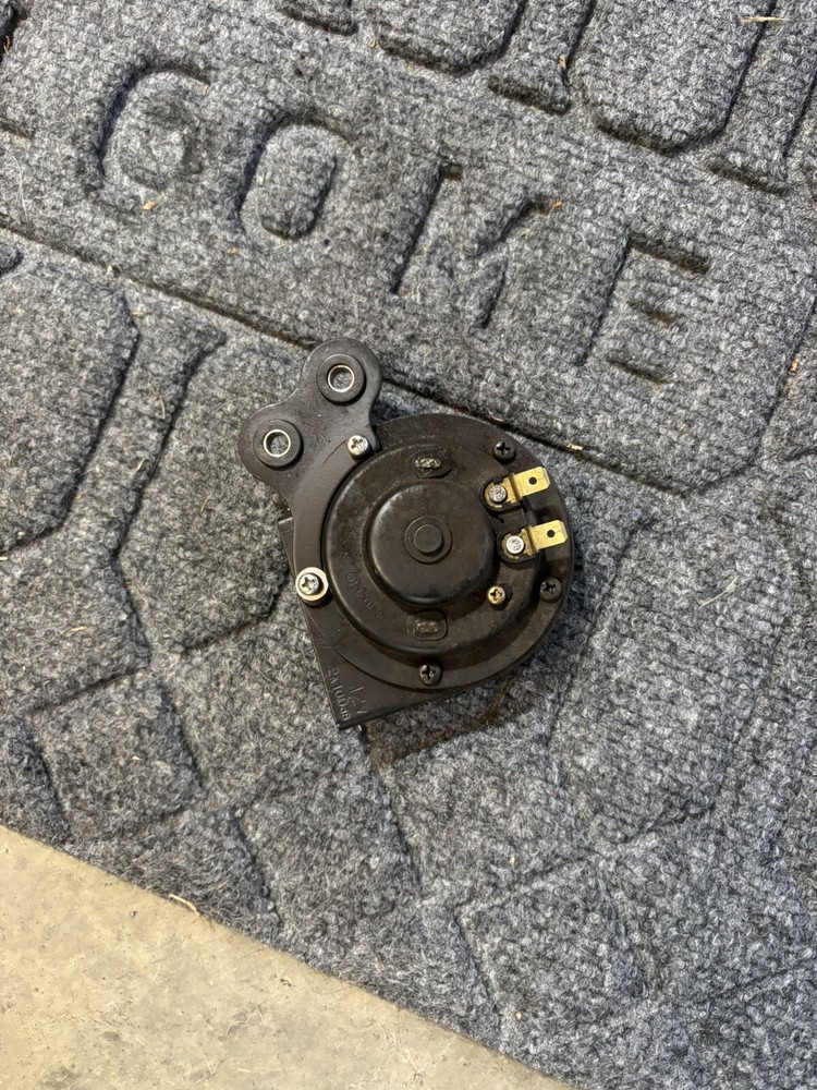 Yamaha Warrior 1700 Front Horn