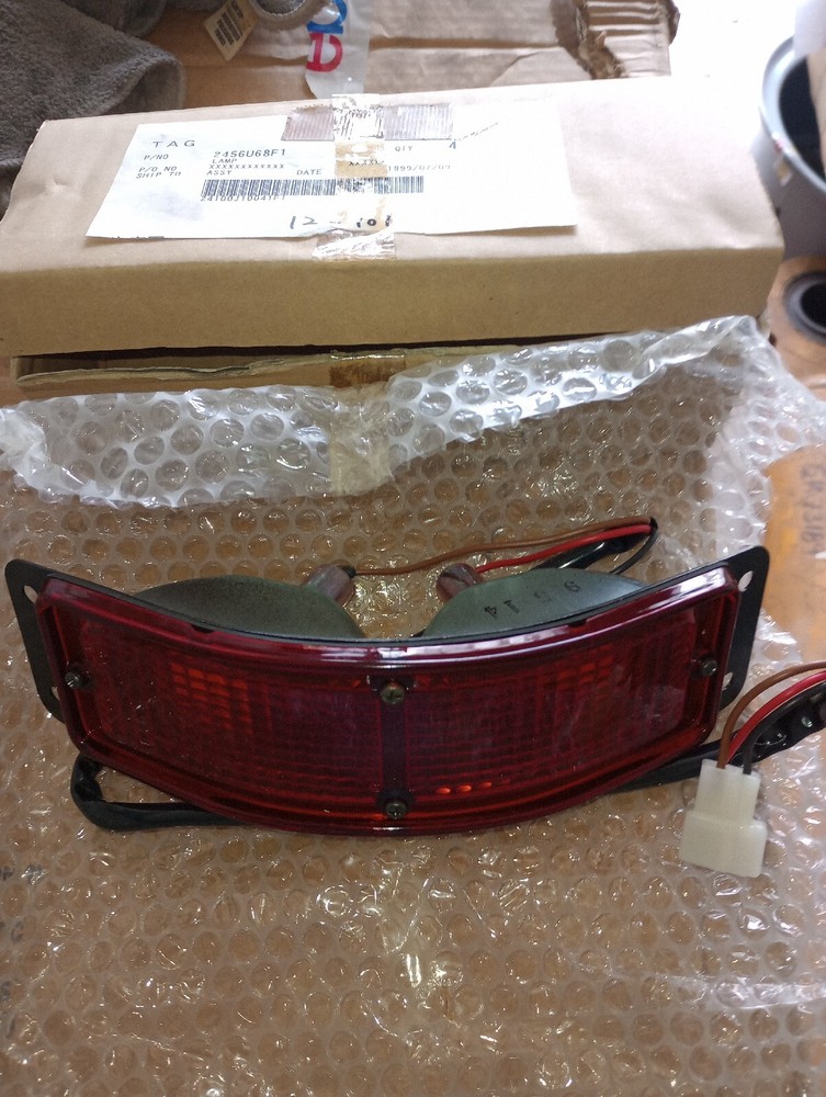 Kobelco 2456U68F1 Lamp New