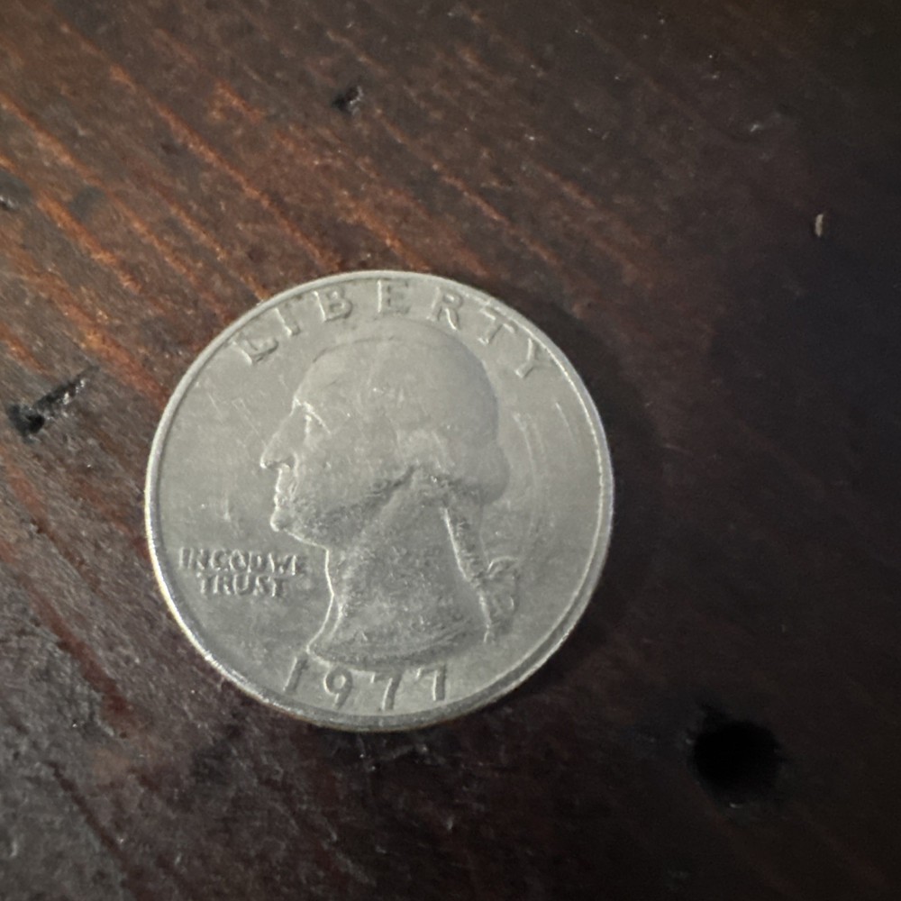 1977 quarter no mint mark  "Good Condition"