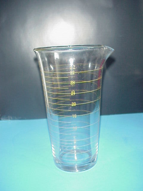 Vintage Glass Beaker Pitcher 32 Ounces