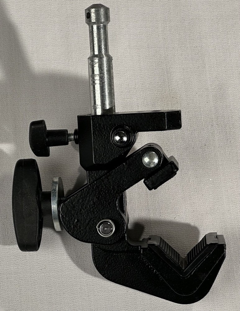 Calumet Heavy Duty Pro Lighting Clamp with 5/8” Stud