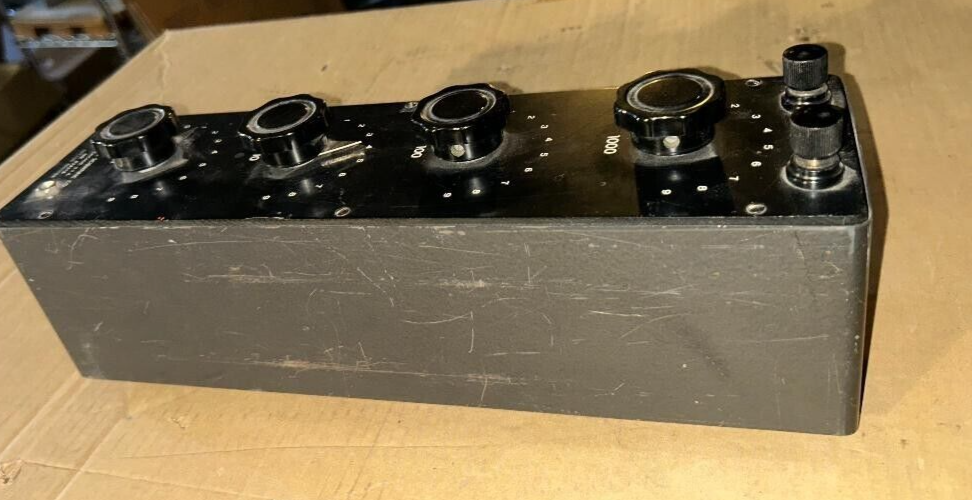 Central 82821B Decade Box