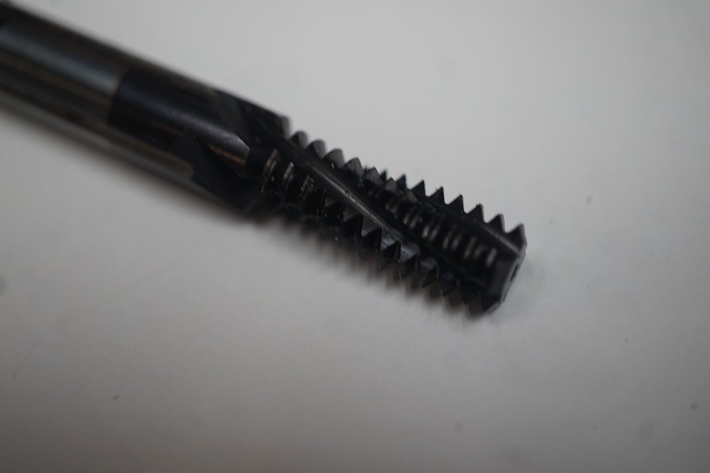 USA Solid Carbide Thread Mill 16 TPI .285" Dia. 5/16" Shank