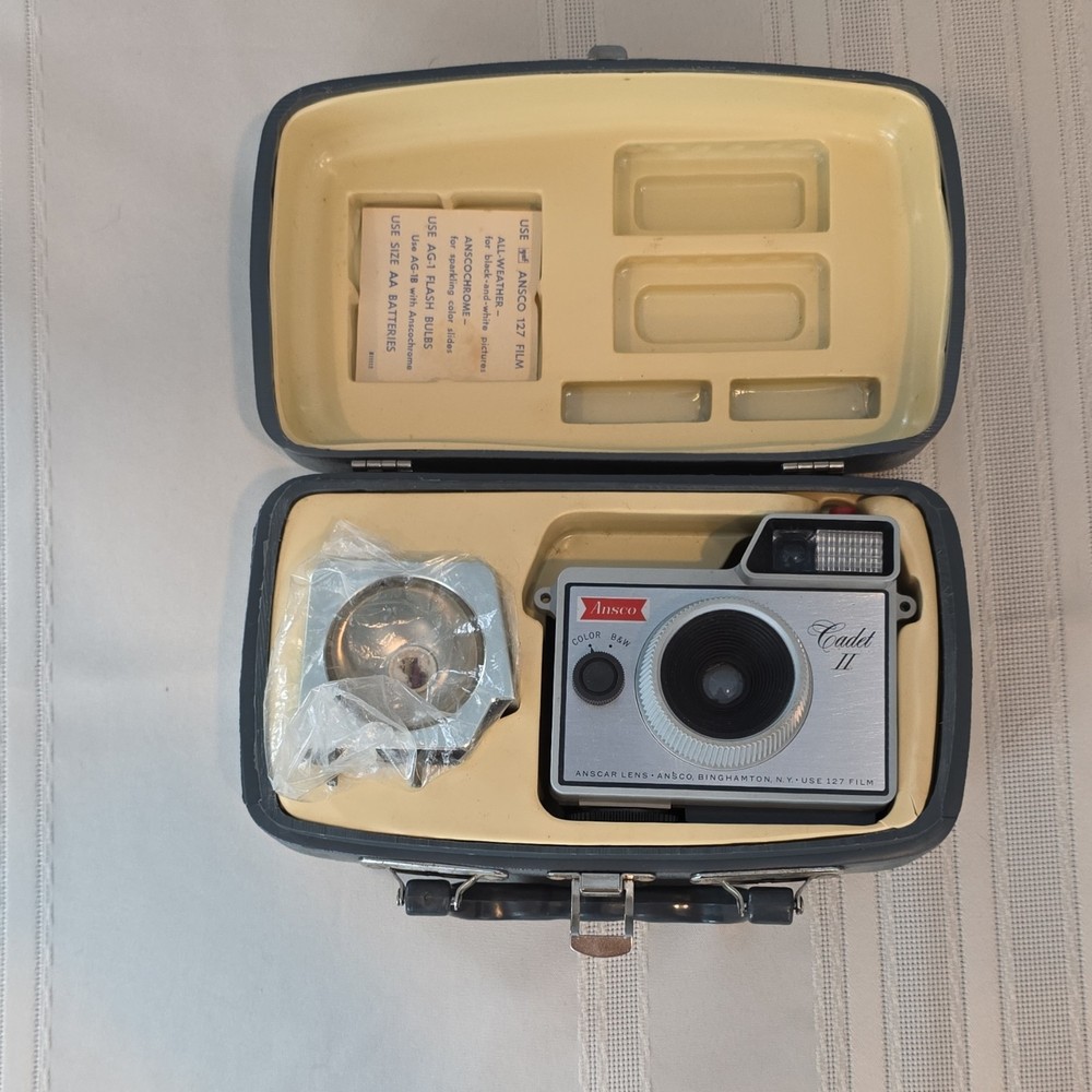 Ansco Cadet II Vintage Box Camera with Flash and Case, Gray Black, Untested