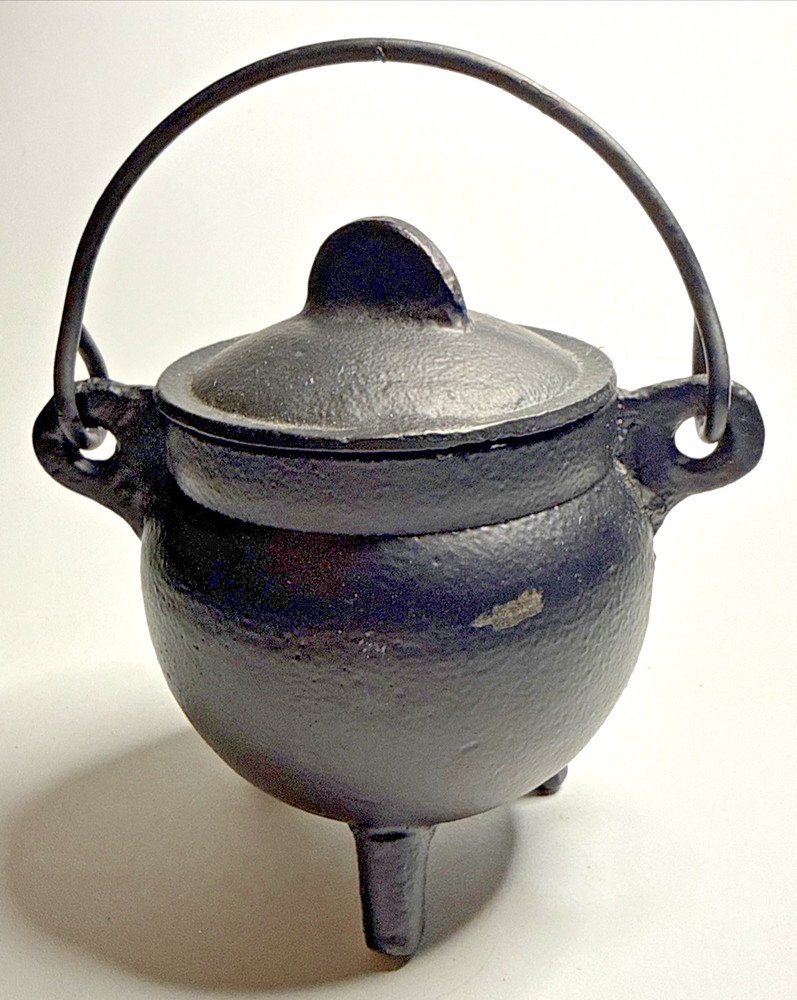 Vintage Cast Iron Mini Cauldron W/Lid & Handle 3.5” Tall 3 Legs