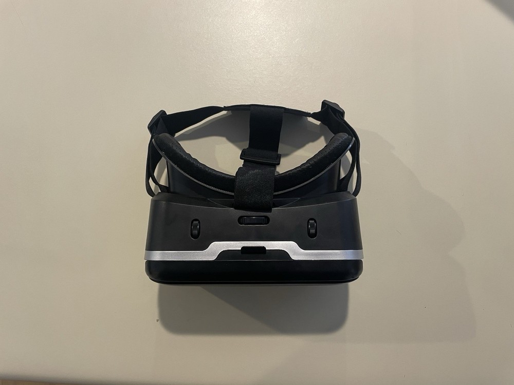 VR Shinecon Virtual Reality Glasses for iPhone and Android Phone - New