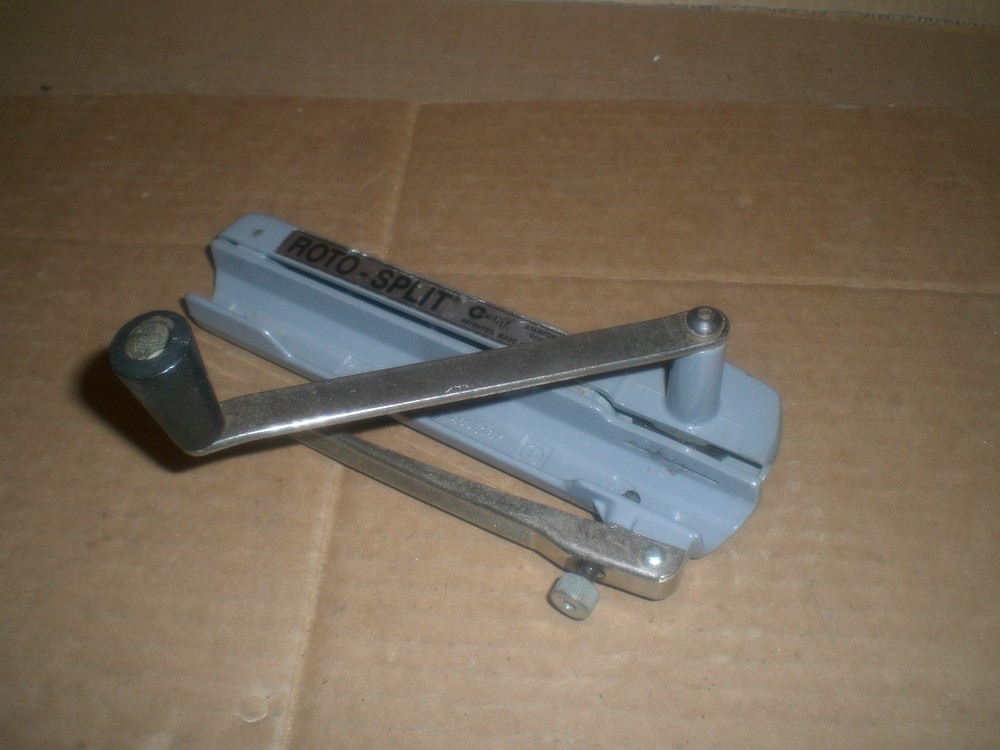 Roto-Split BX Cable Armored Cable Stripping Tool