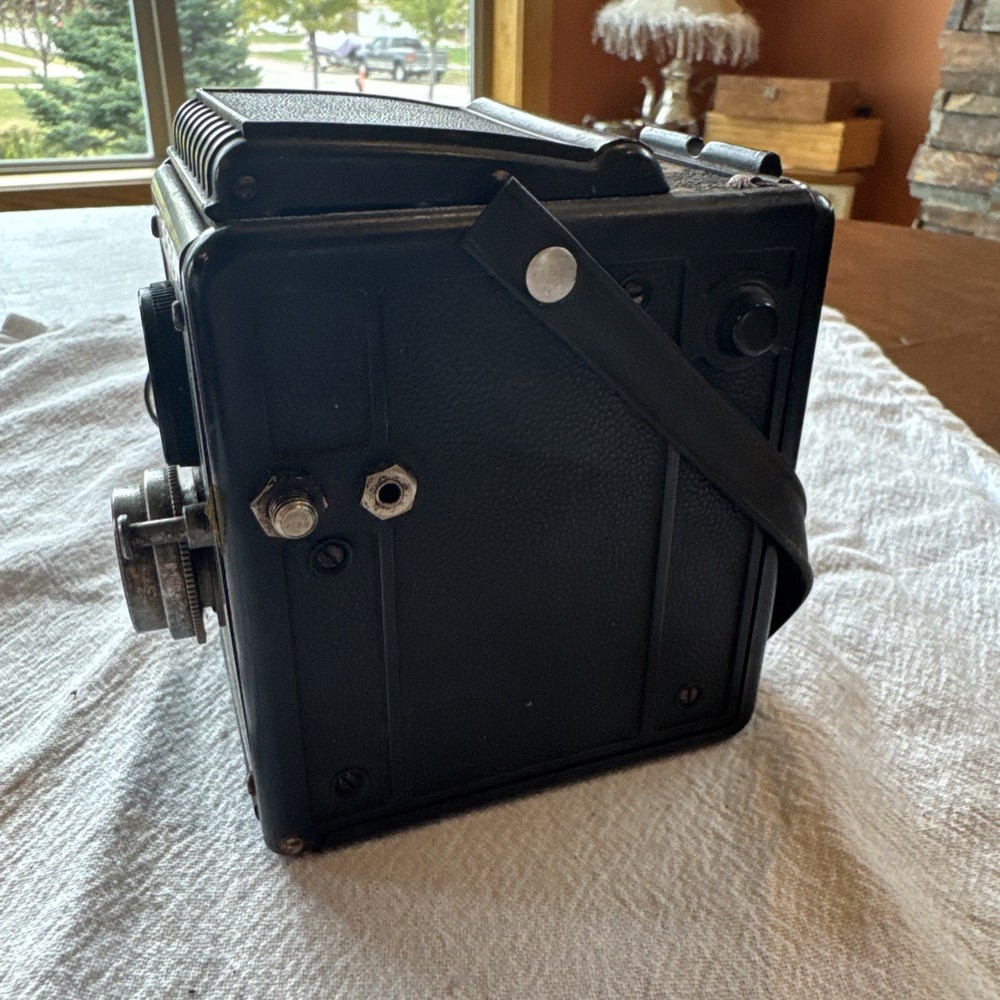 Vintage SPARTAFLEX Camera With Leather Case