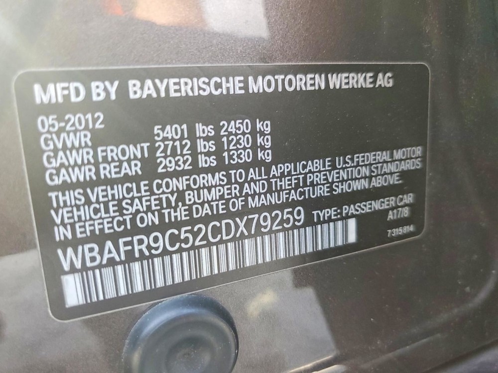 550I 2012 Glove Box 5034753