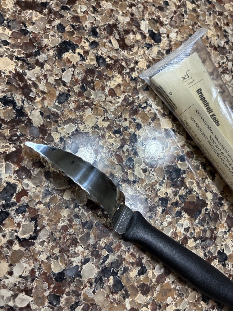 Vintage Pampered Chef Grapefruit Knife Retired #1265 EUC ships fast!