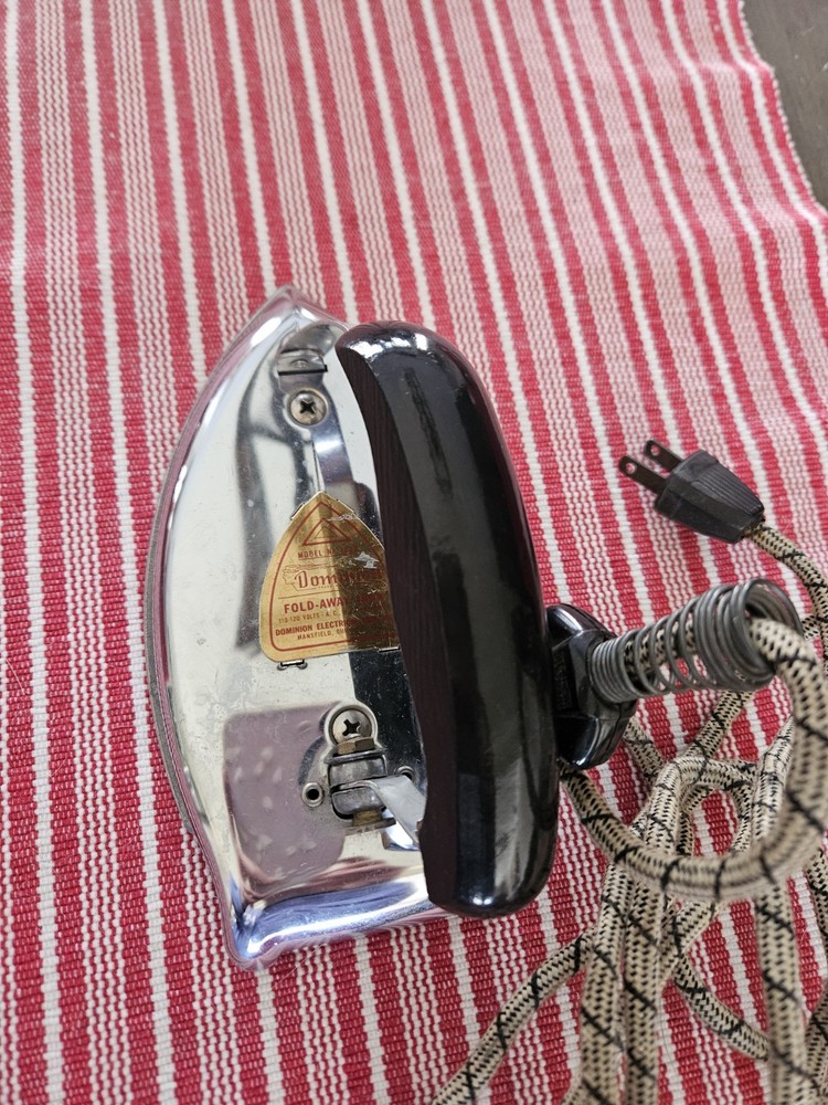 Vintage Dominion Travel Iron