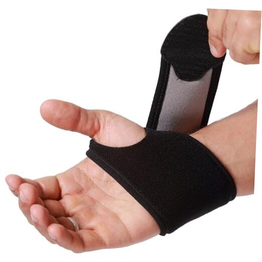Wrist Band - Elastic & Breathable Fabric - Adjustable Medium (Pack of 1) Black