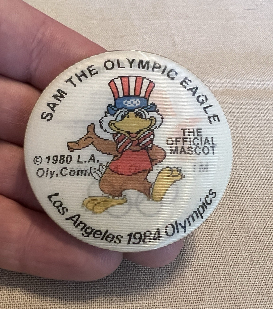 1984 Olympics Button "Lenticular" Sam Eagle Mascot 2 1/2" Made in USA