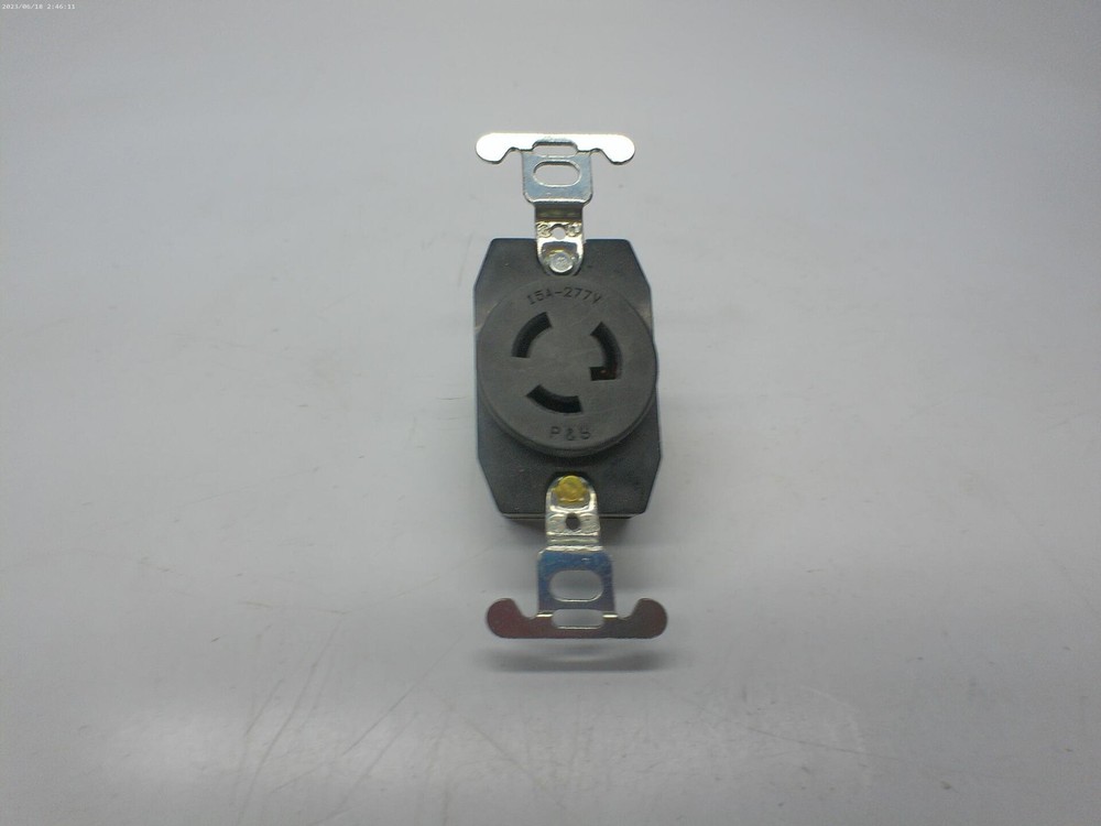 PASS & SEYMOUR 15A-277V RECEPTACLE NSNP