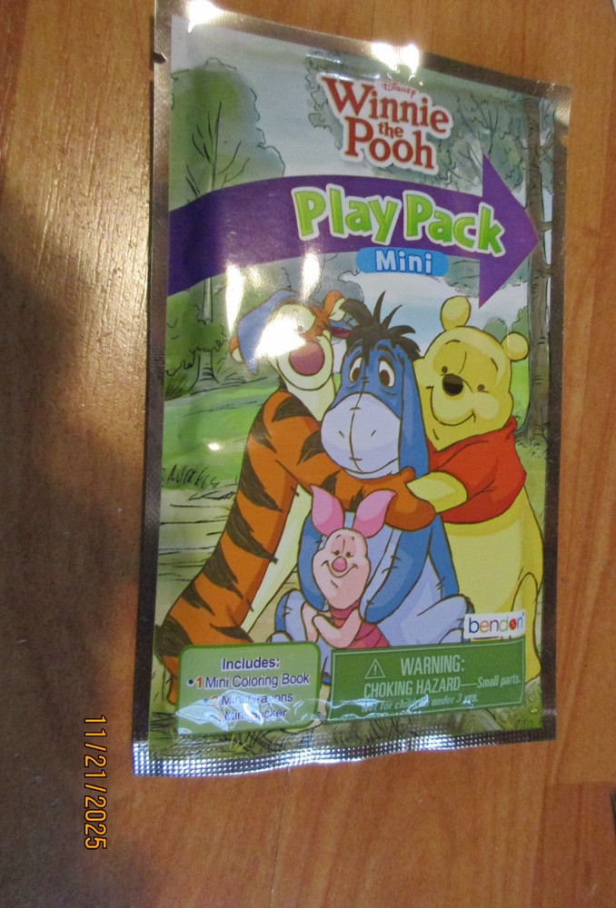 Winnie the Pooh Coloring Sheets and Crayon Packs